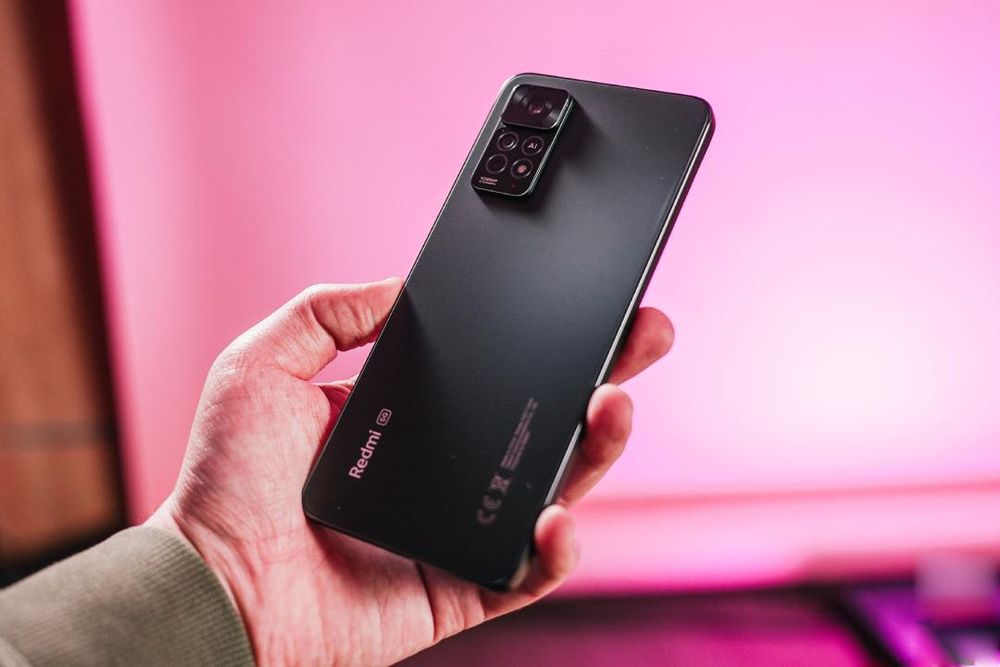 Persiapan stok HP China Terbaik 2026 melalui jalur impor resmi dengan dokumen legalitas lengkap guna menjamin keamanan bisnis Anda