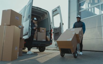 Hubungi Ahlinya! Solusi Pengiriman Barang B2B Bebas Drama Cukai